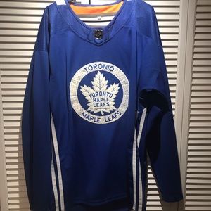 Toronto maple leafs nylander practice jersey